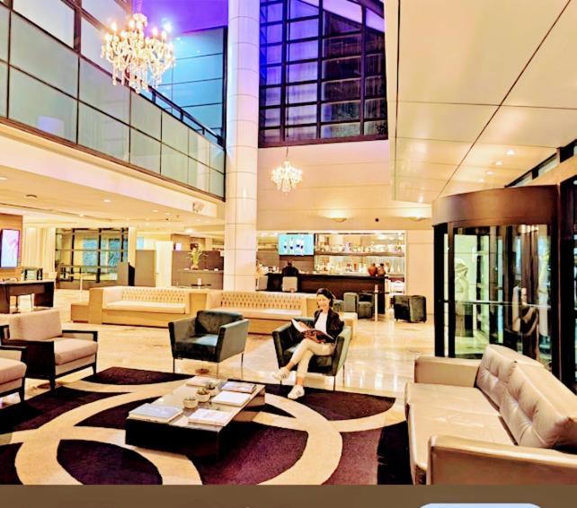 Master Deluxe Varanda - Premium Blue Tree - Av Paulista - Black Edition - By Housenn Hotel 5*